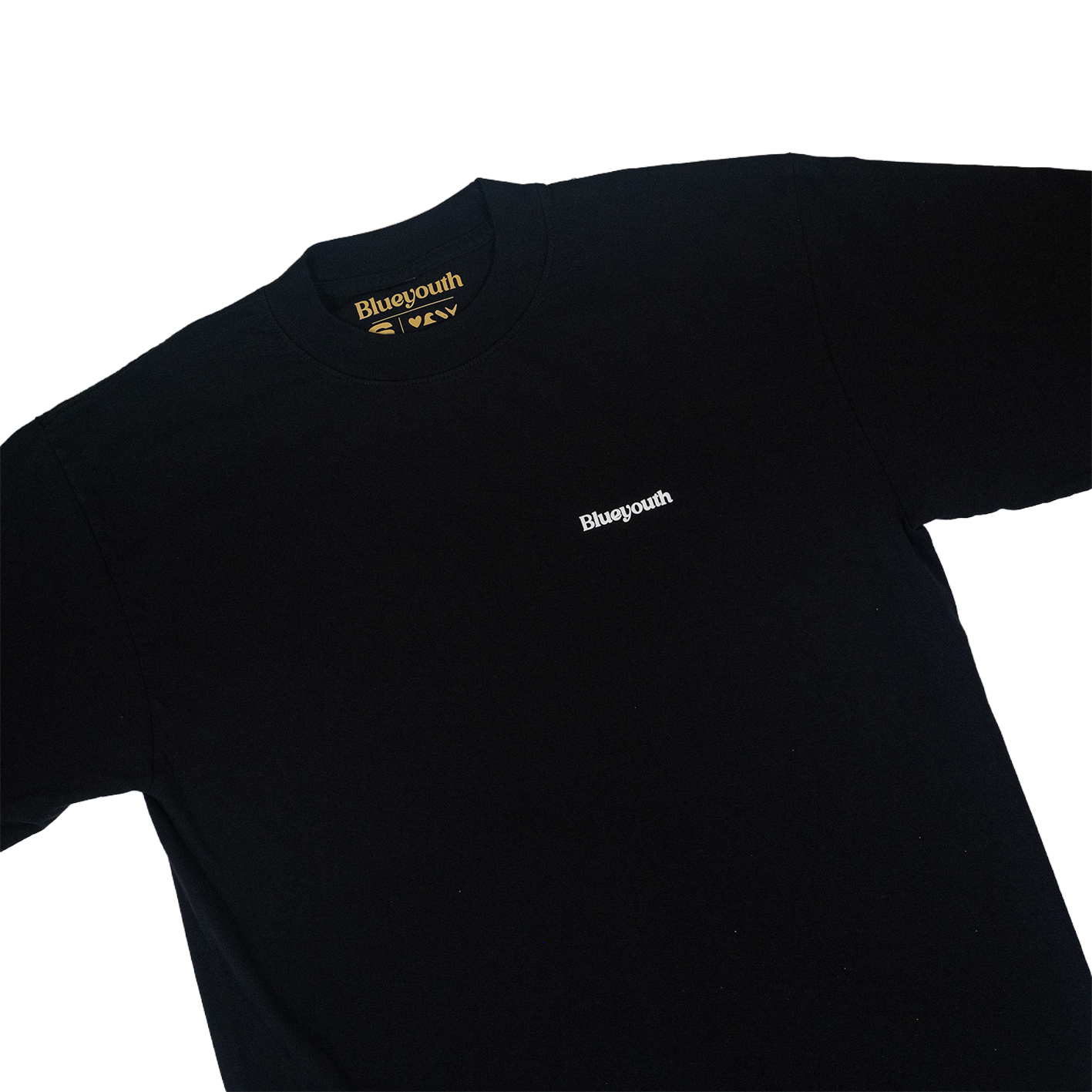 Camiseta Blue Youth Essentials con logo en relieve, 100% algodón premium de California de 180 gramos, resistente al lavado y diseñada en Costa Rica.