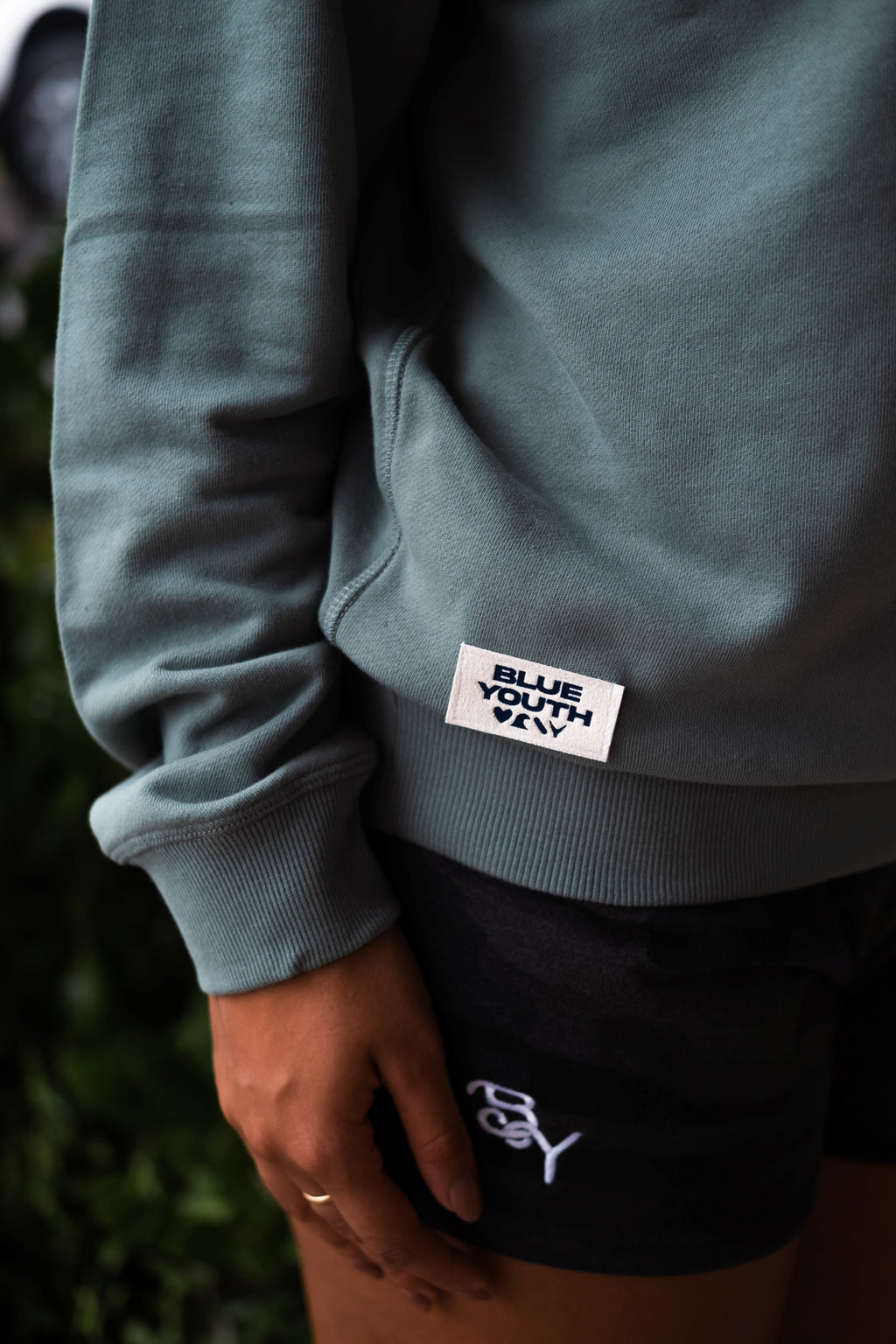Heliconia - Crewneck
