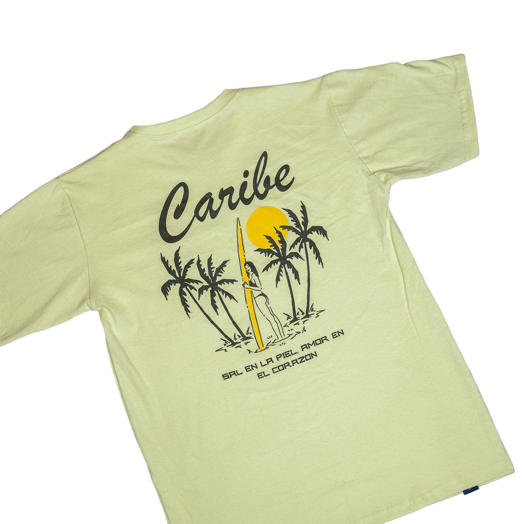 Camisa marca Blue Youth diseñada para los días de playa y surf