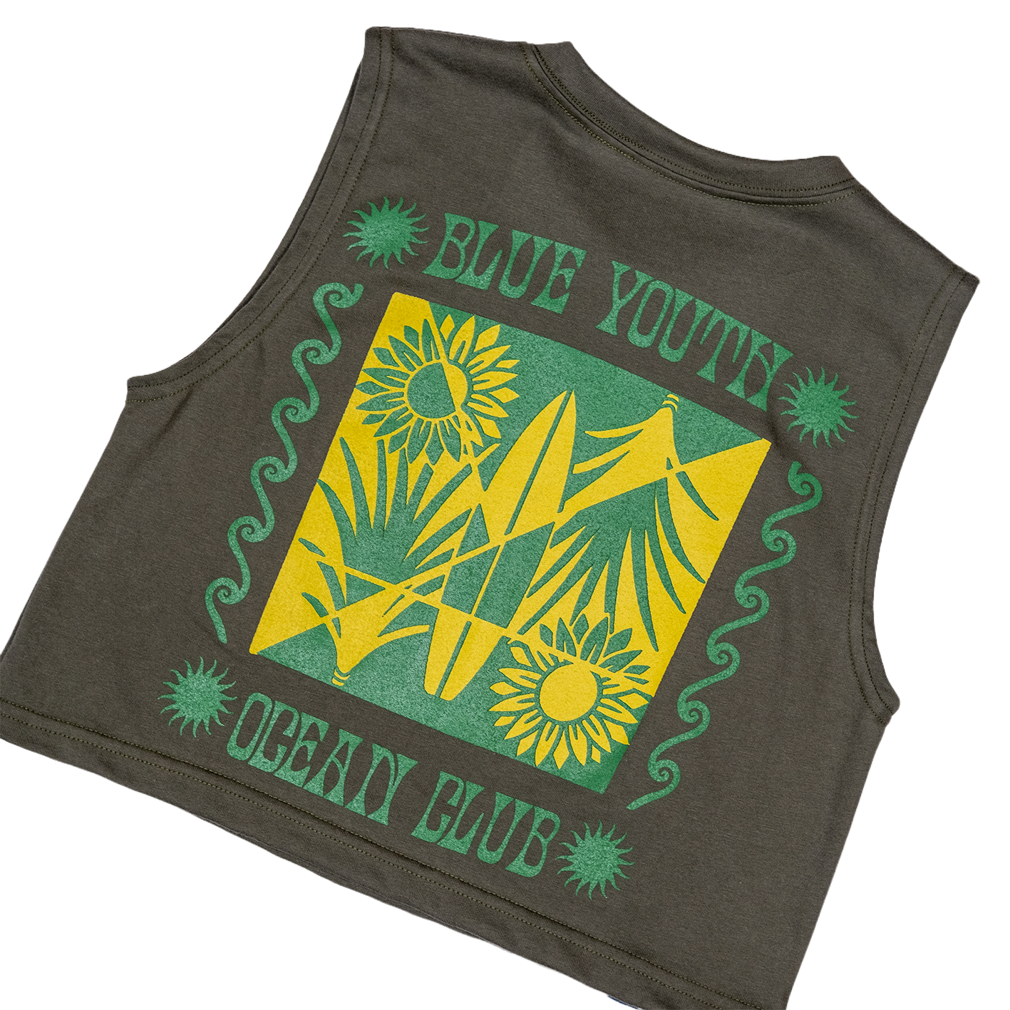 Crop top diseñado en Puerto Viejo para la comunidad Blue Youth 