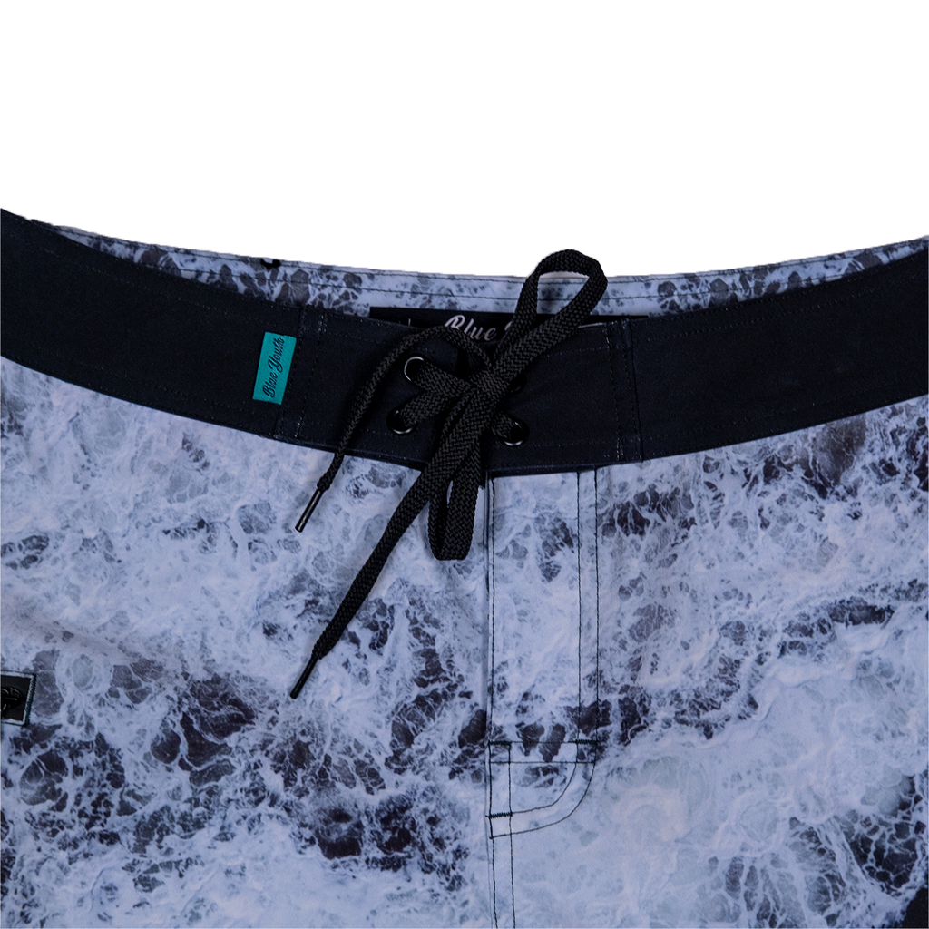 Pantaloneta con diseño de Playa Negra Puerto Viejo