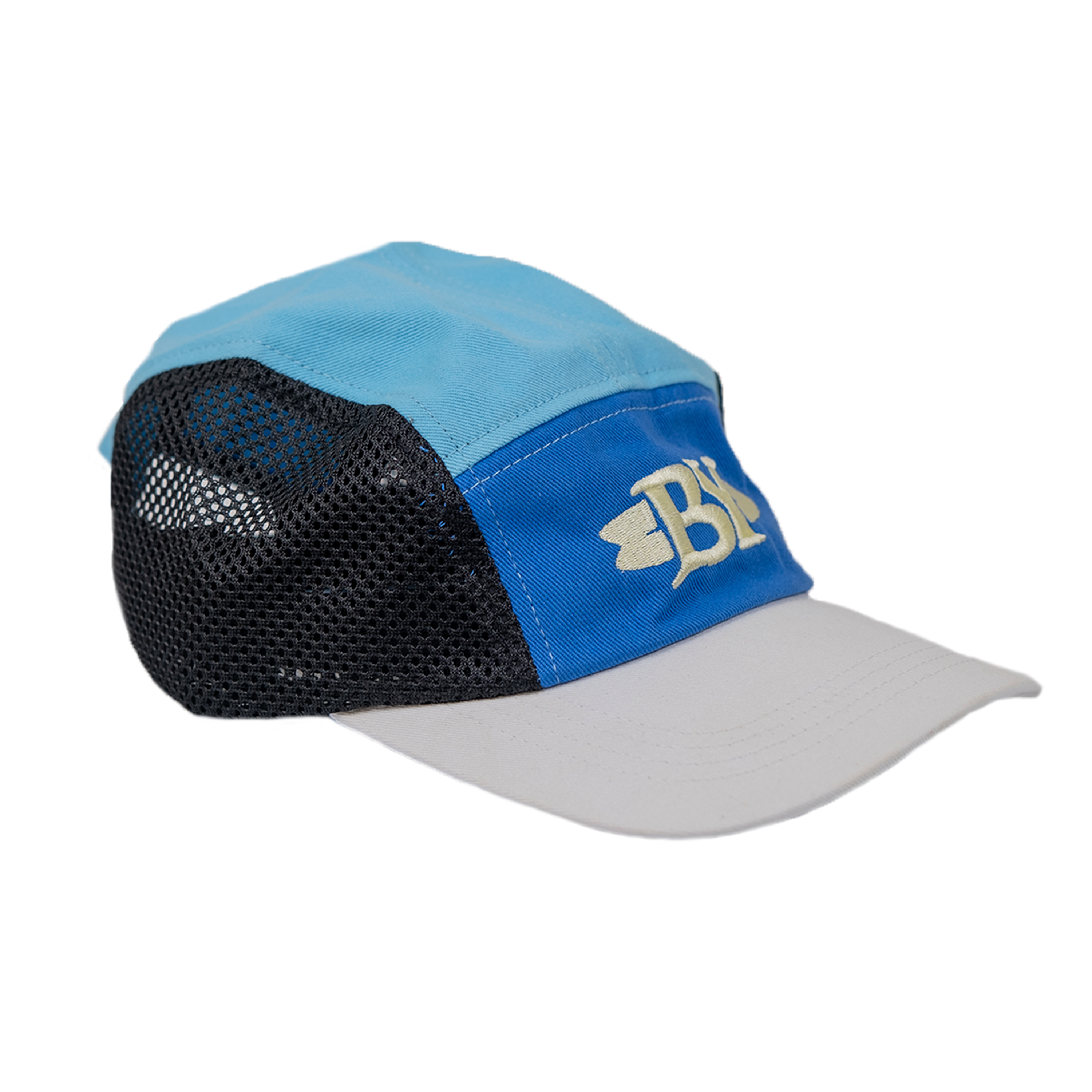 Gorra de cinco paneles con mesh en los laterales y sello blue youth
