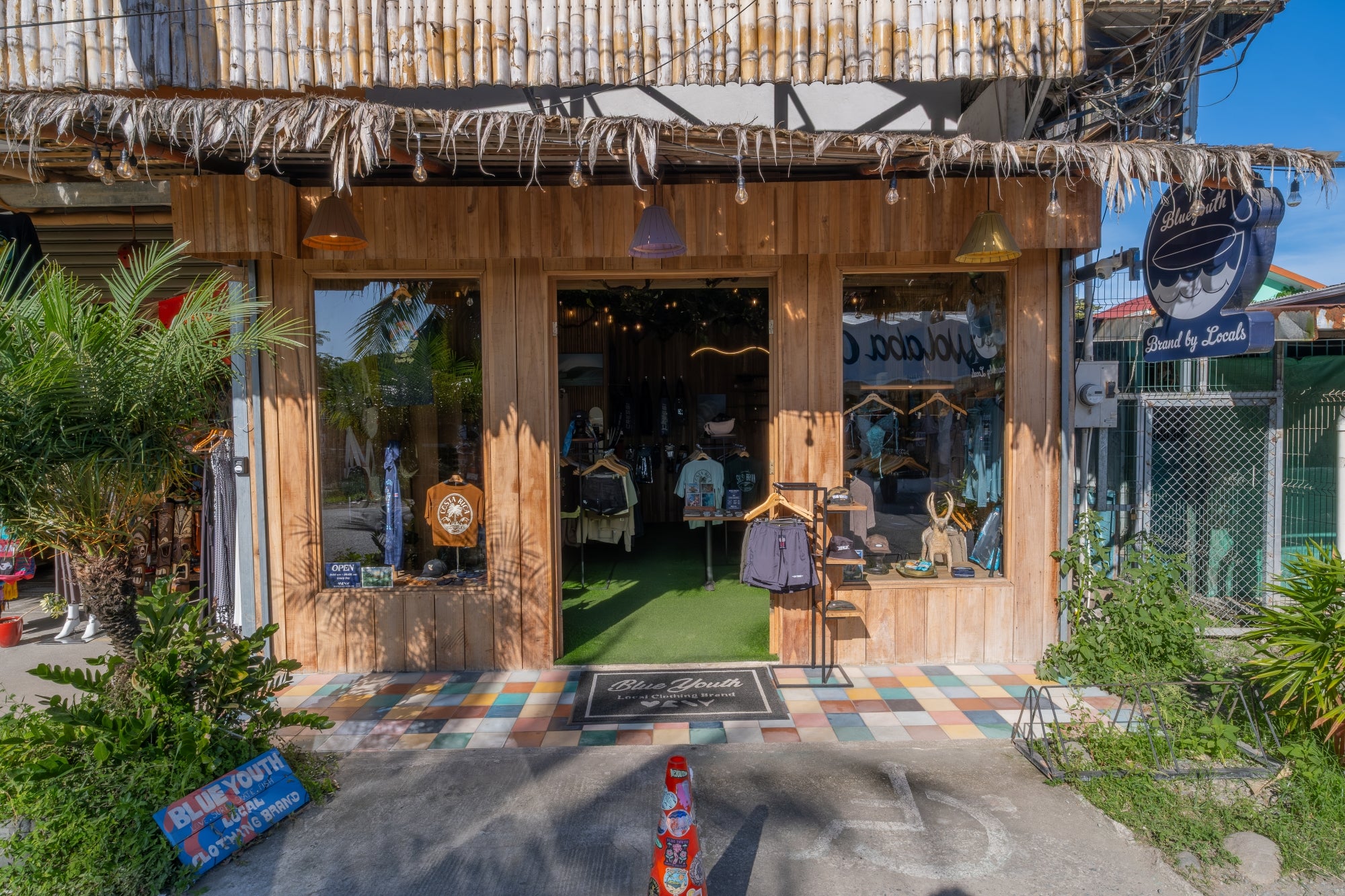 Tienda Blue Youth en Puerto Viejo Costa Rica