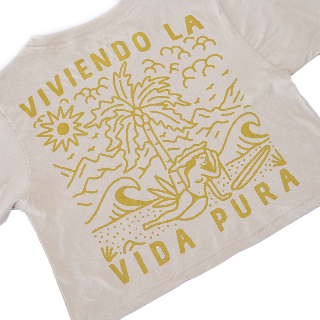 crop top  color crema – Blue Youth edición limitada, inspirado en el pura vida de costa rica
